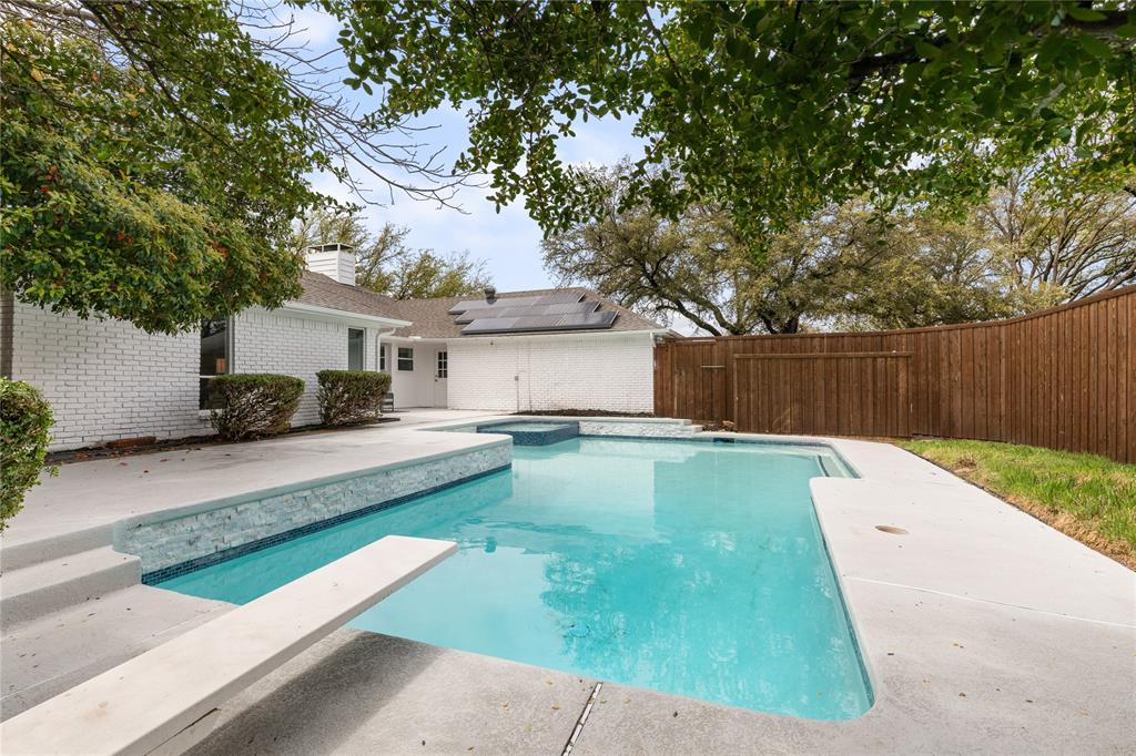 901 Clinton Drive