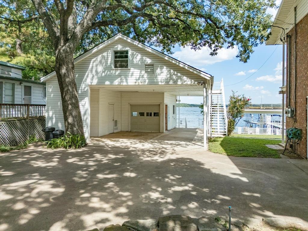 Eustace Hill Stanfield Wtr Brd - Residential