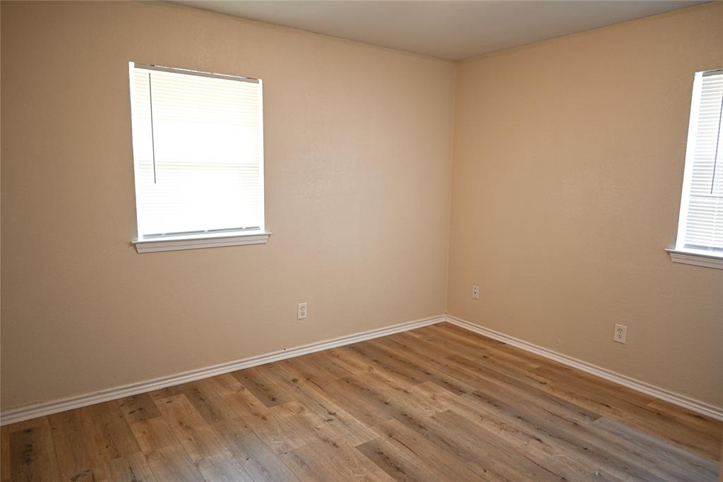 Meadows First Sec - Residential Lease