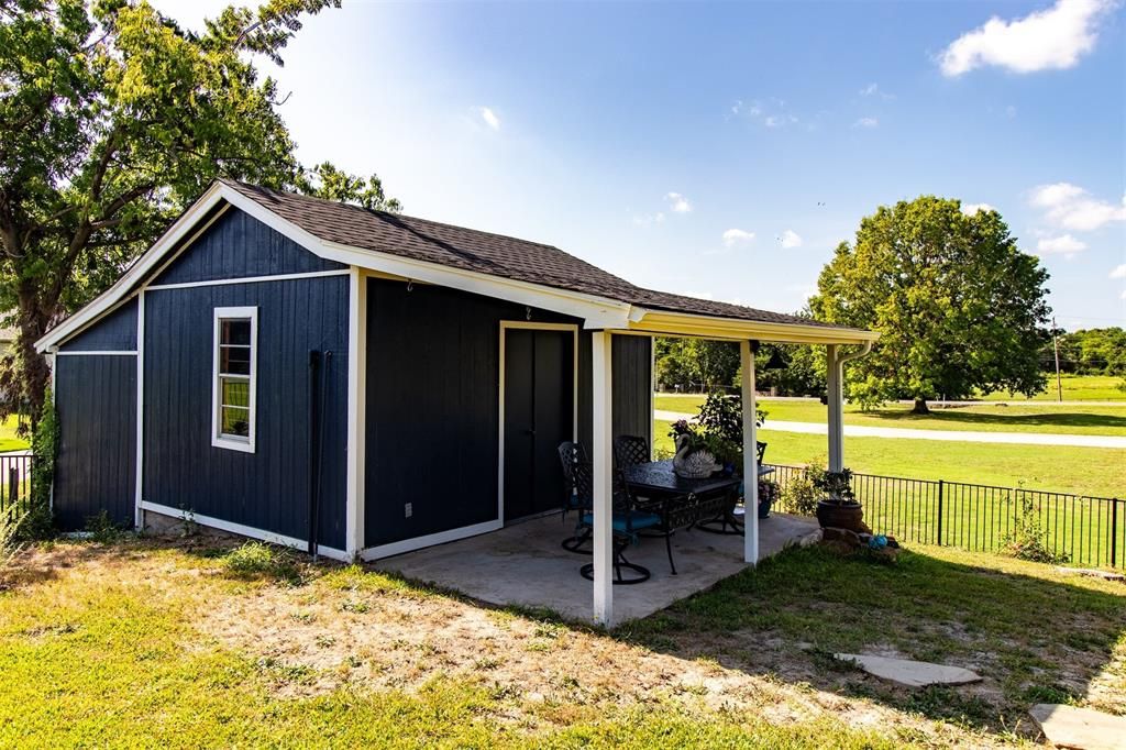 Photo of 818 E Heath Street, Rockwall, TX 75087 (MLS # 21194320)