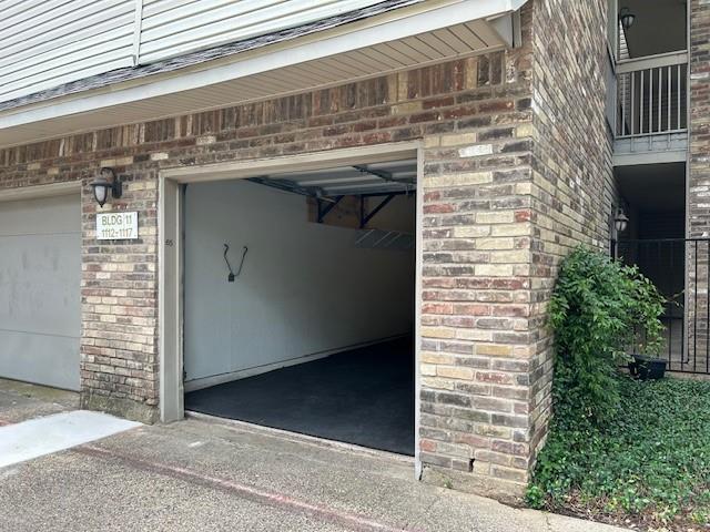 Oaks On The Bend Condos Ph 01-04 - Residential