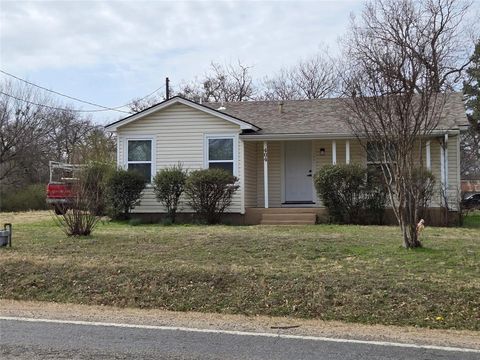 404 S Pecan Street Bells TX 75414