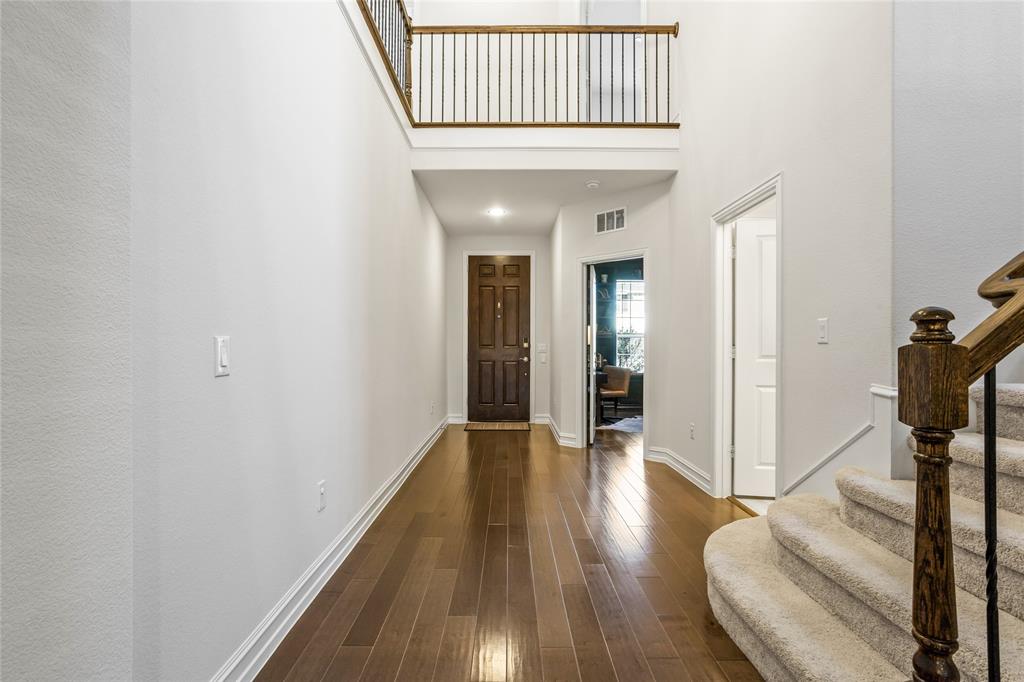 3428 Etta Terrace