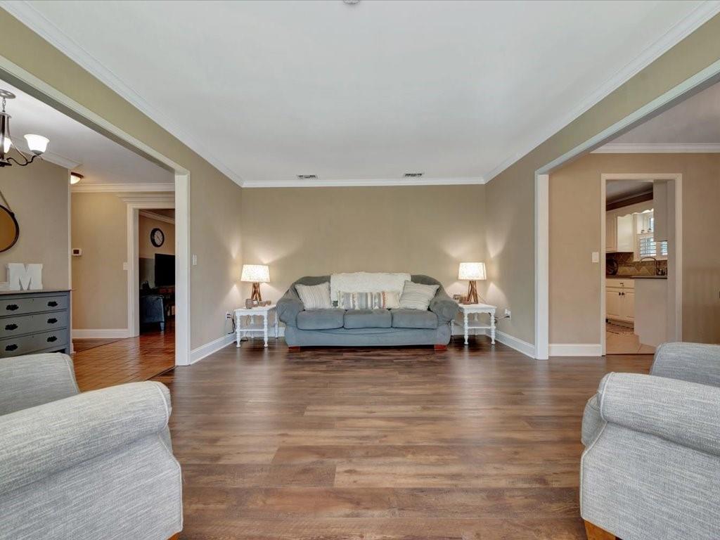 1400 Sleepy Hollow Drive