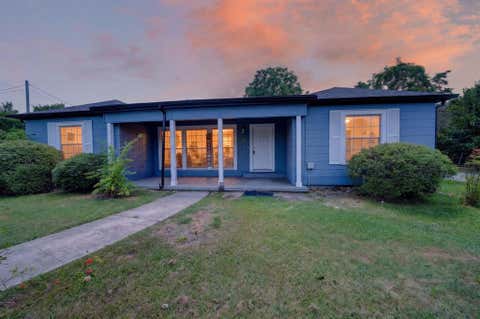 Photo of 4603 Lee Street, Greenville, TX 75401 (MLS # 21352574)
