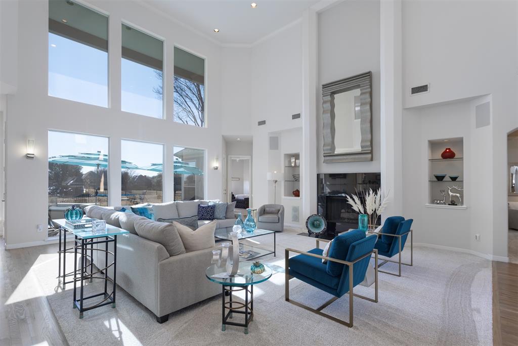 824 Hills Creek Drive