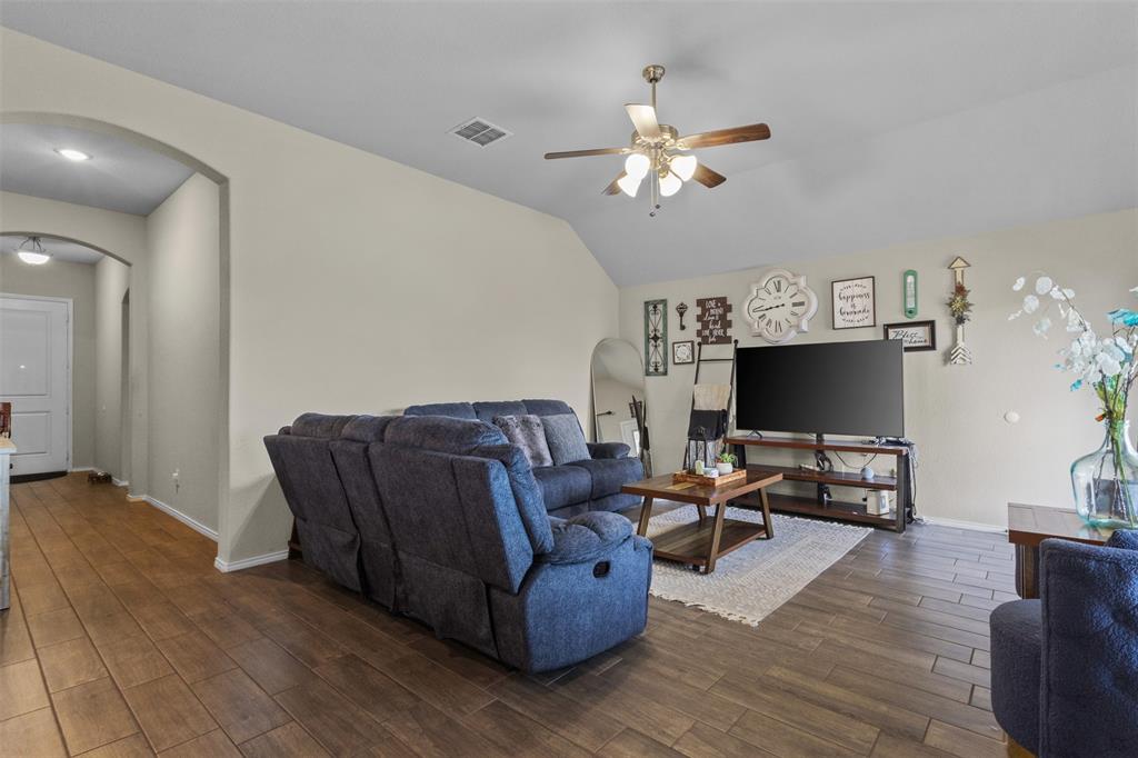 Heartland Ph 20 - Residential