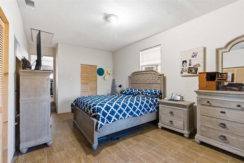 Tiny photo for 1315 Grand Avenue, Cleburne, TX 76033 (MLS # 21101227)