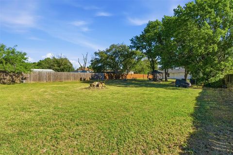 Tiny photo for 1315 Grand Avenue, Cleburne, TX 76033 (MLS # 21101227)