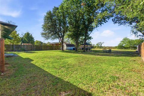 Tiny photo for 1315 Grand Avenue, Cleburne, TX 76033 (MLS # 21101227)