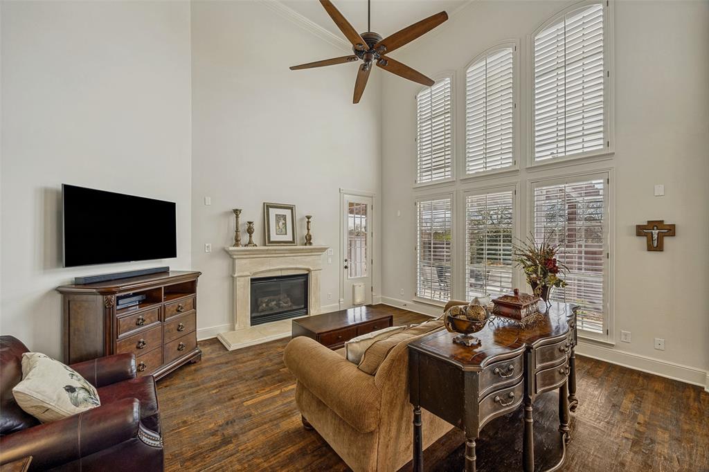 2913 White Dove Drive