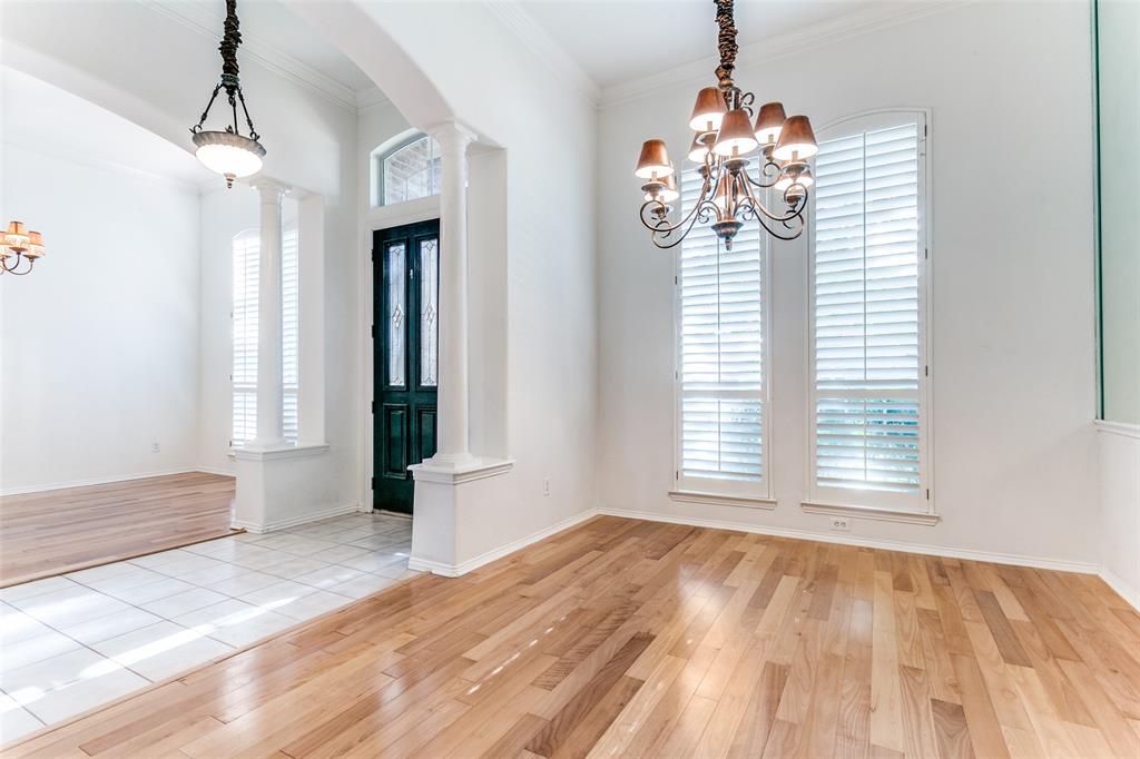 212 Longview Court