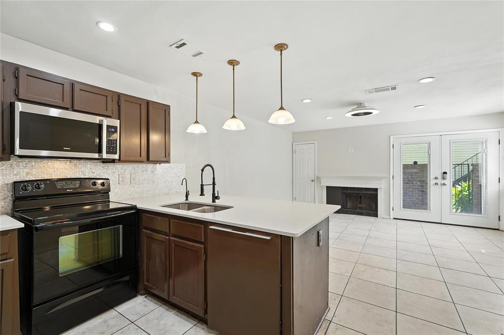 Dallas, Texas 75243, United States, 1 Bedroom Bedrooms, ,1 BathroomBathrooms,Residential,Active,206036