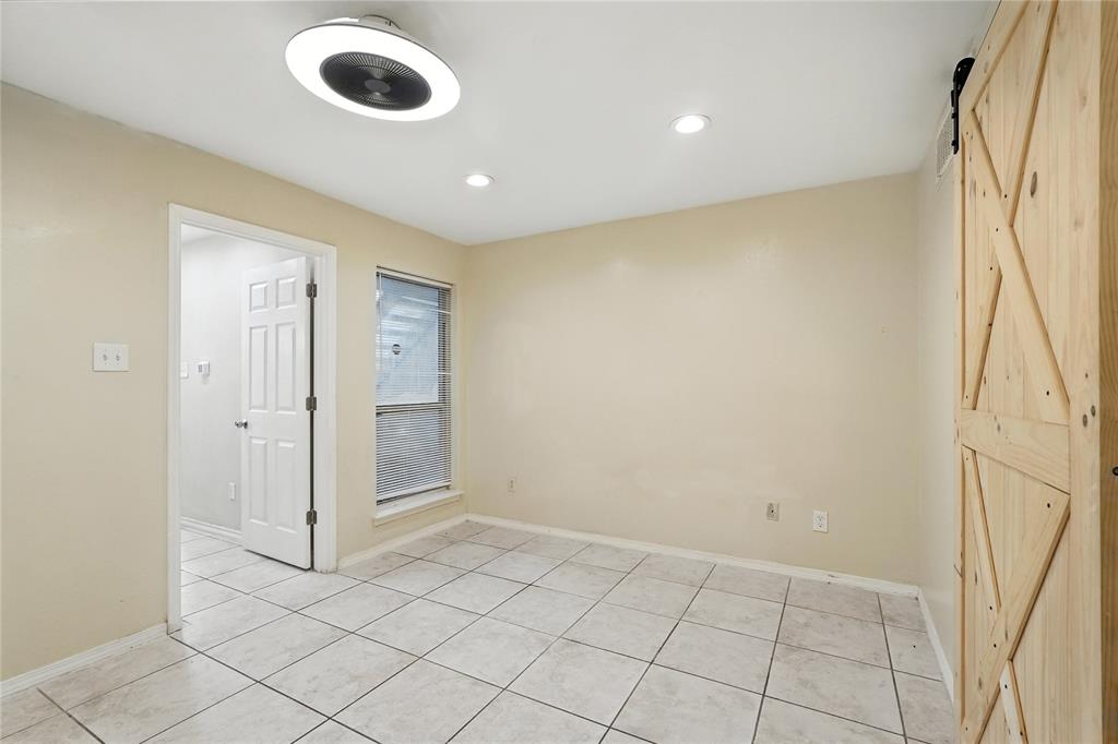 Dallas, Texas 75243, United States, 1 Bedroom Bedrooms, ,1 BathroomBathrooms,Residential,Active,206036