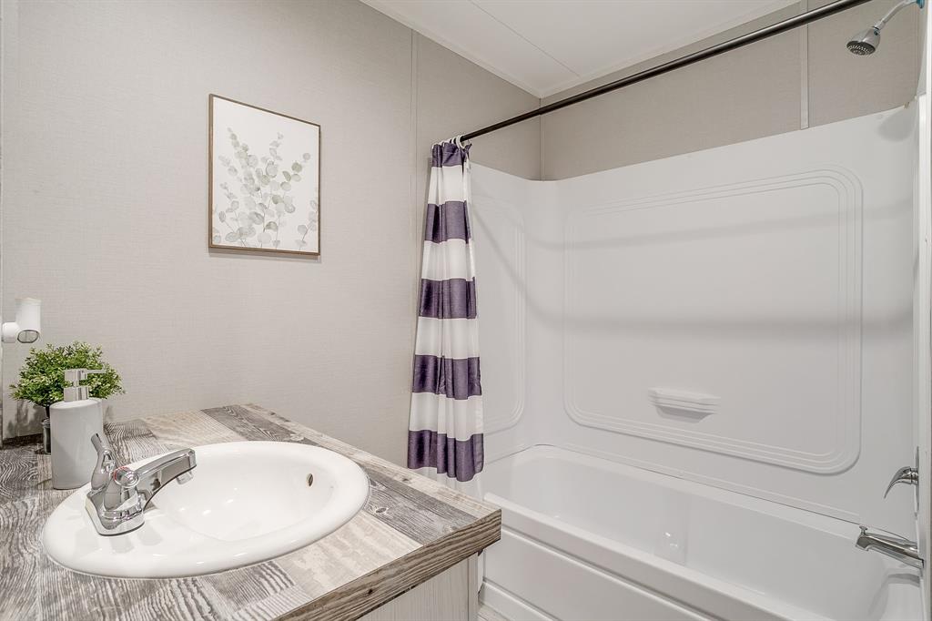 Lake Granbury Hbr Sec B - Residential