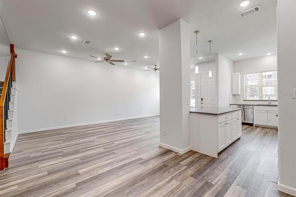 Villas Of Doe Creek Ph 1 - Residential Lease