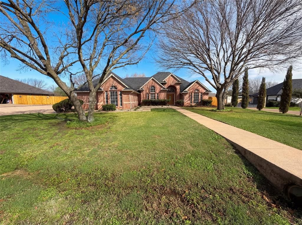 Photo of 2808 Coventry Road, Crowley, TX 76036 (MLS # 21209178)