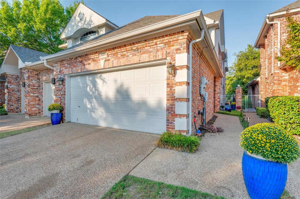 529 Lochngreen Trail