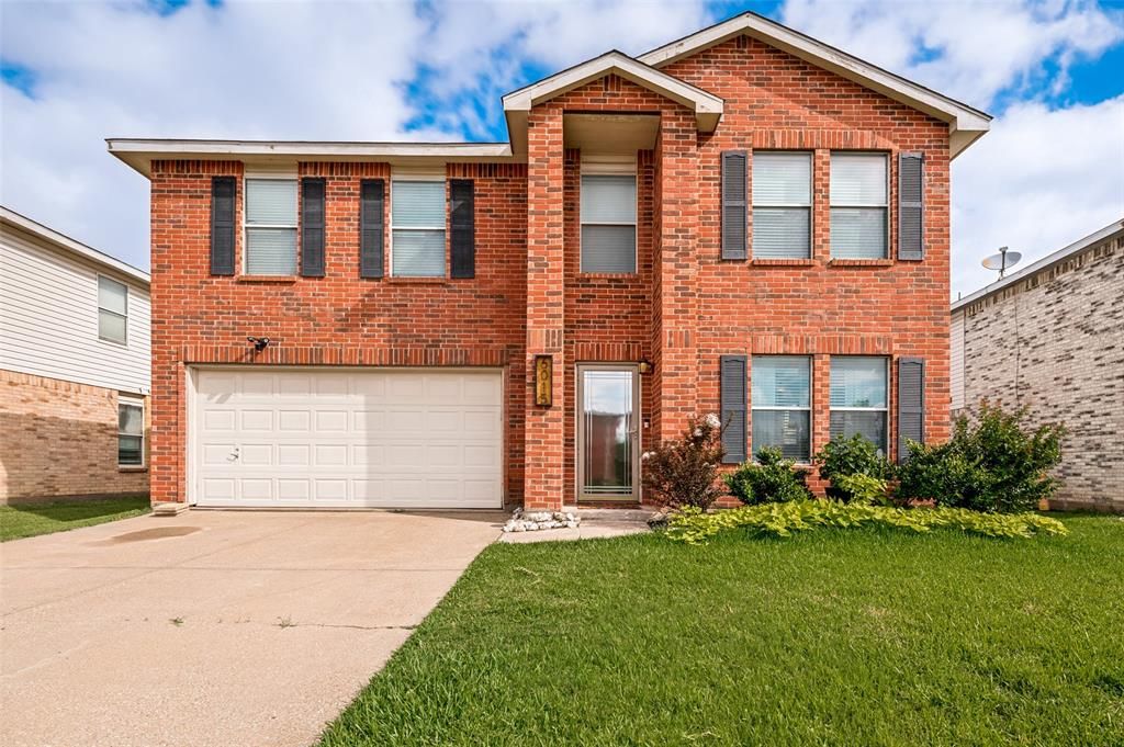 Photo of 6015 Pietro Drive, Grand Prairie, TX 75052 (MLS # 21298789)
