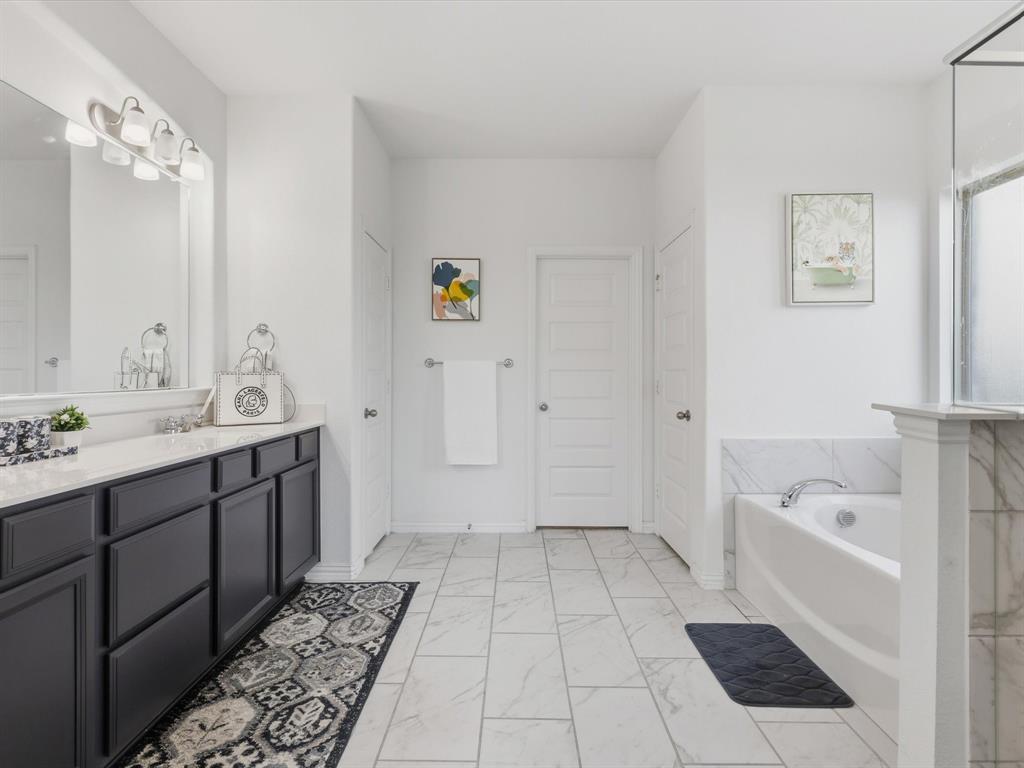 Trinity Pks - Residential