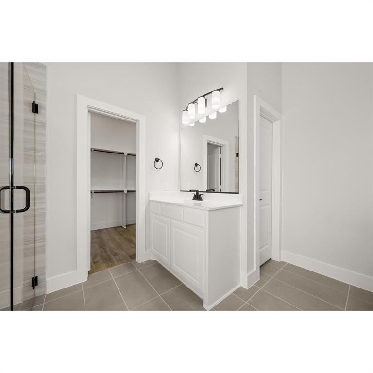 Oaks of North Grove - Residential