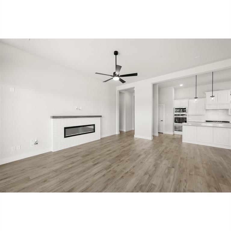 Oaks of North Grove - Residential