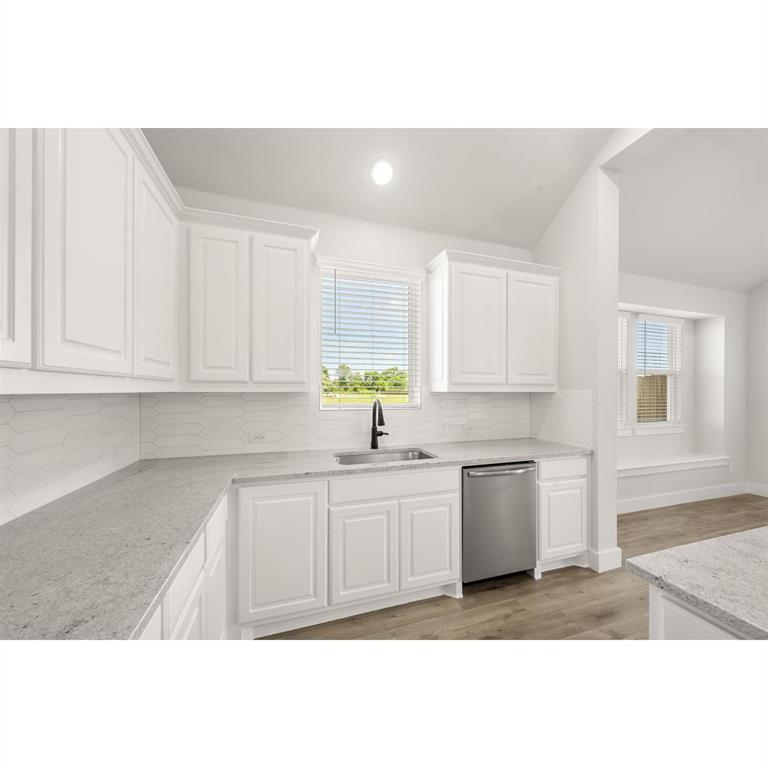 Oaks of North Grove - Residential