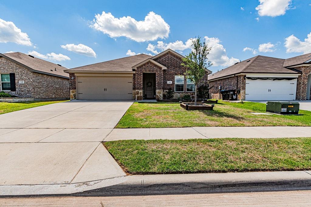 121 Funny Cide Lane