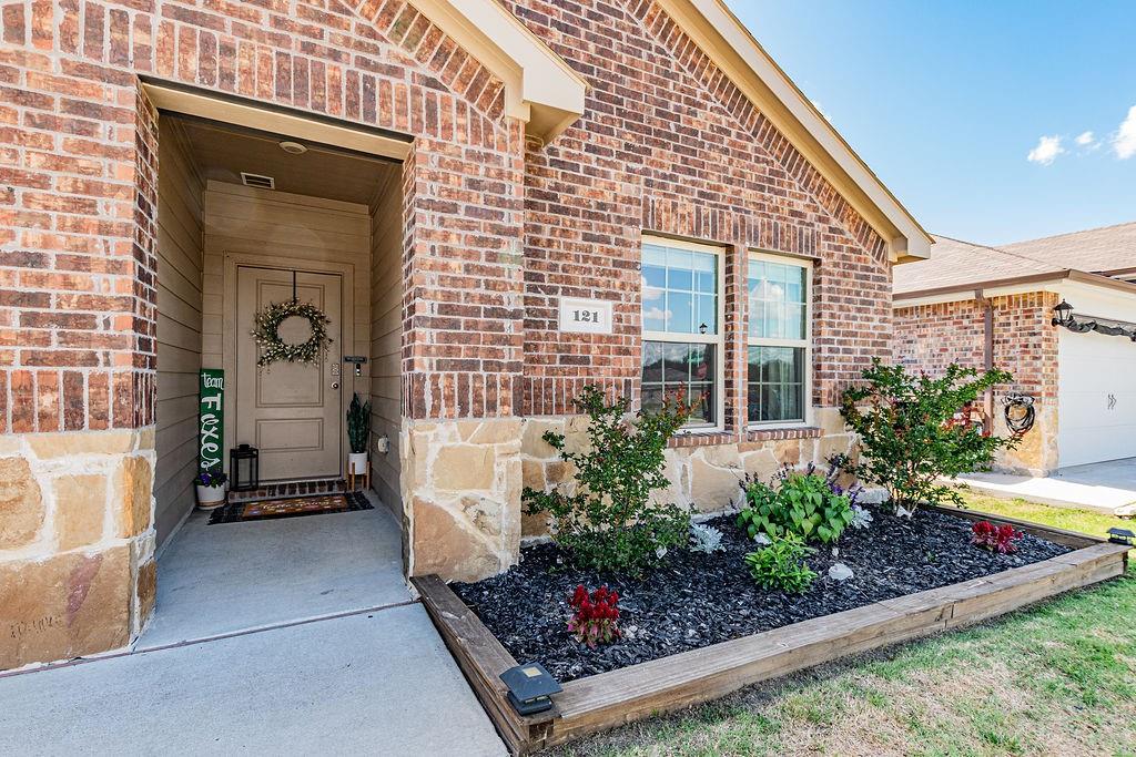 121 Funny Cide Lane