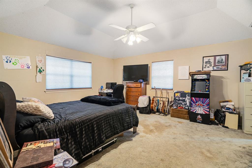 Twin Lakes - Residential