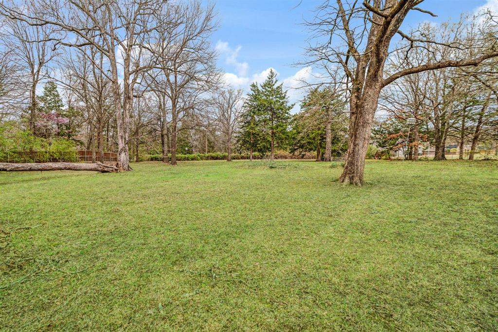 Twin Lakes - Residential