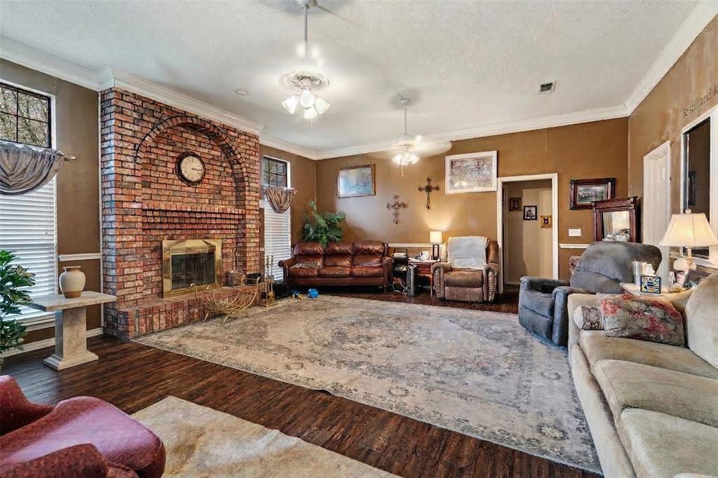 Twin Lakes - Residential