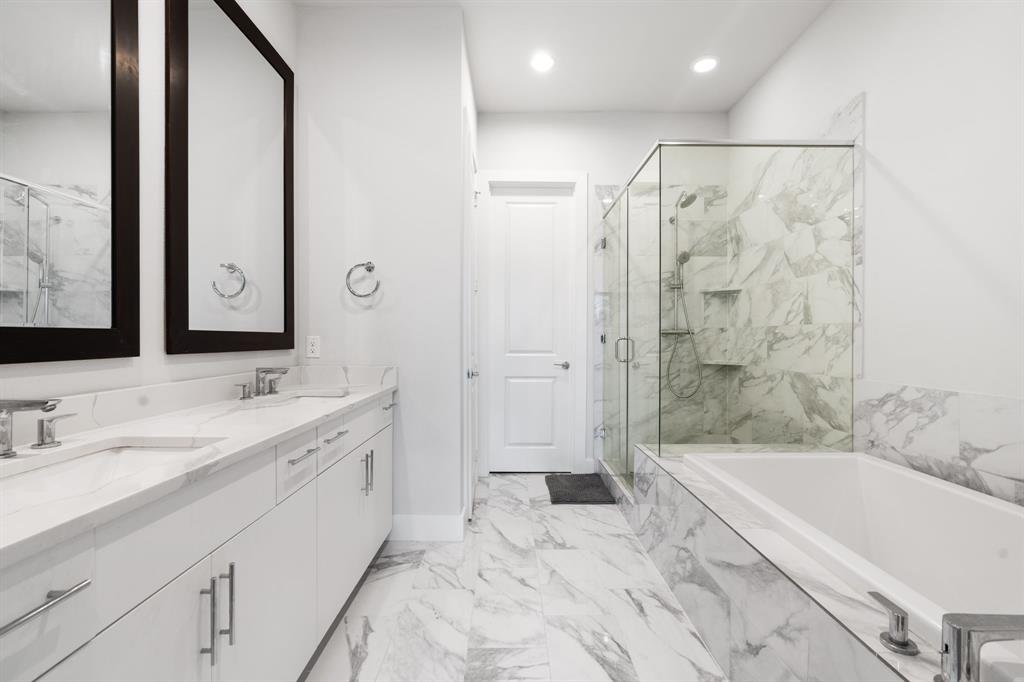 TRINITY TOWNHOMES 2 - Residential