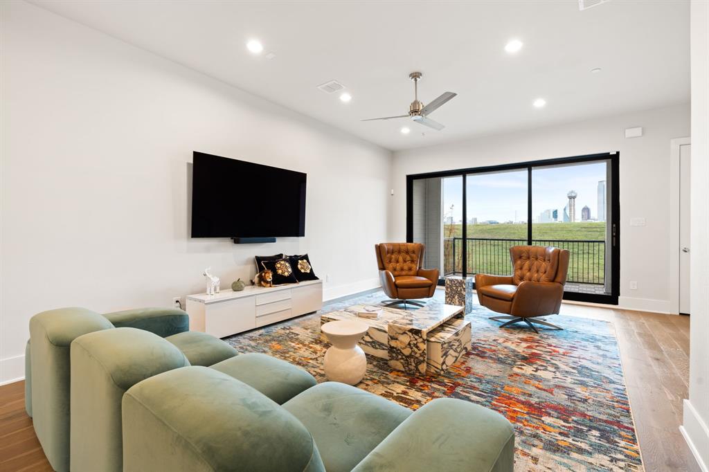 TRINITY TOWNHOMES 2 - Residential