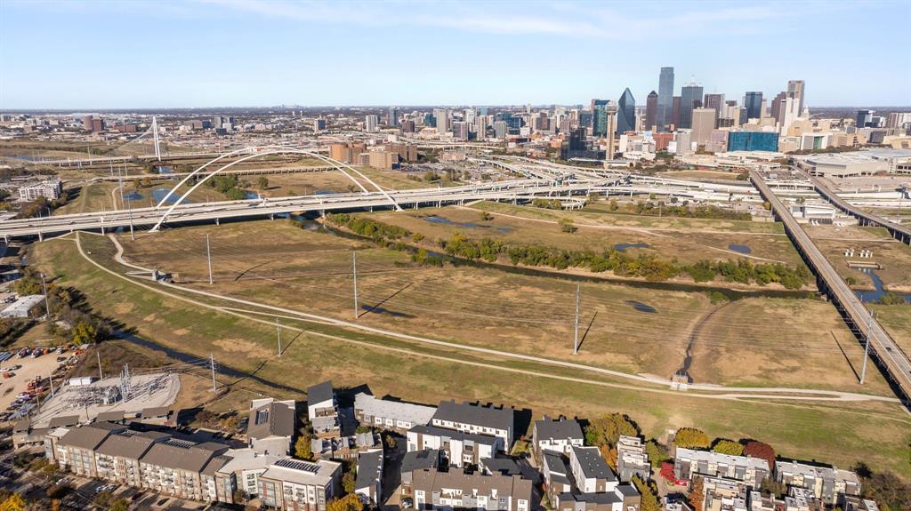 TRINITY TOWNHOMES 2 - Residential