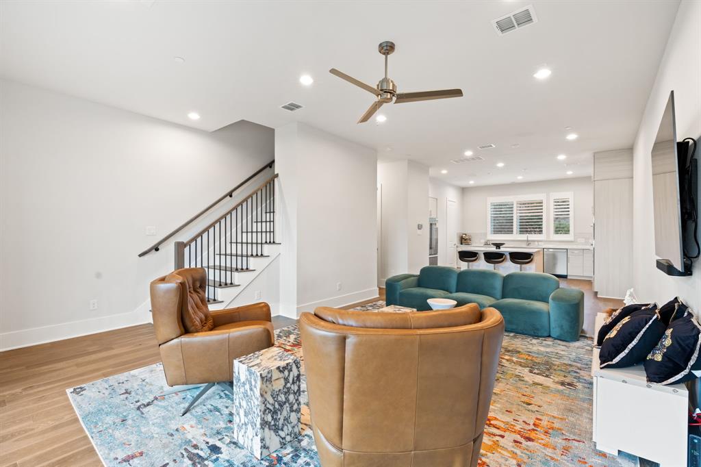 TRINITY TOWNHOMES 2 - Residential