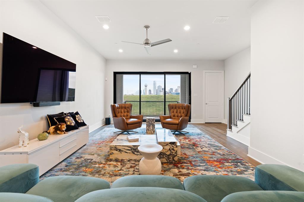 TRINITY TOWNHOMES 2 - Residential