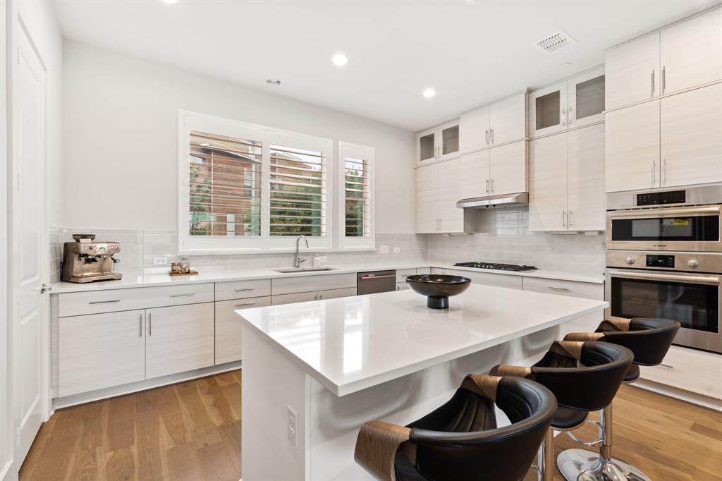 TRINITY TOWNHOMES 2 - Residential