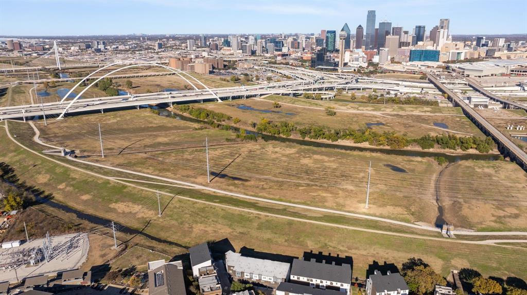 TRINITY TOWNHOMES 2 - Residential