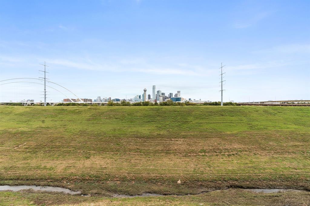 TRINITY TOWNHOMES 2 - Residential