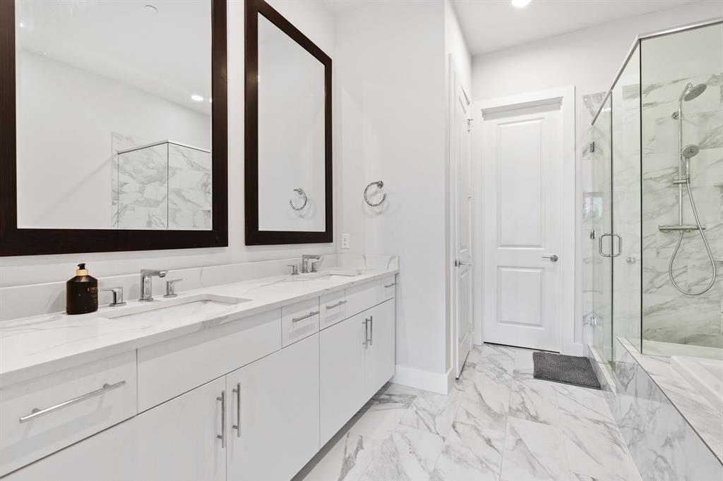 TRINITY TOWNHOMES 2 - Residential