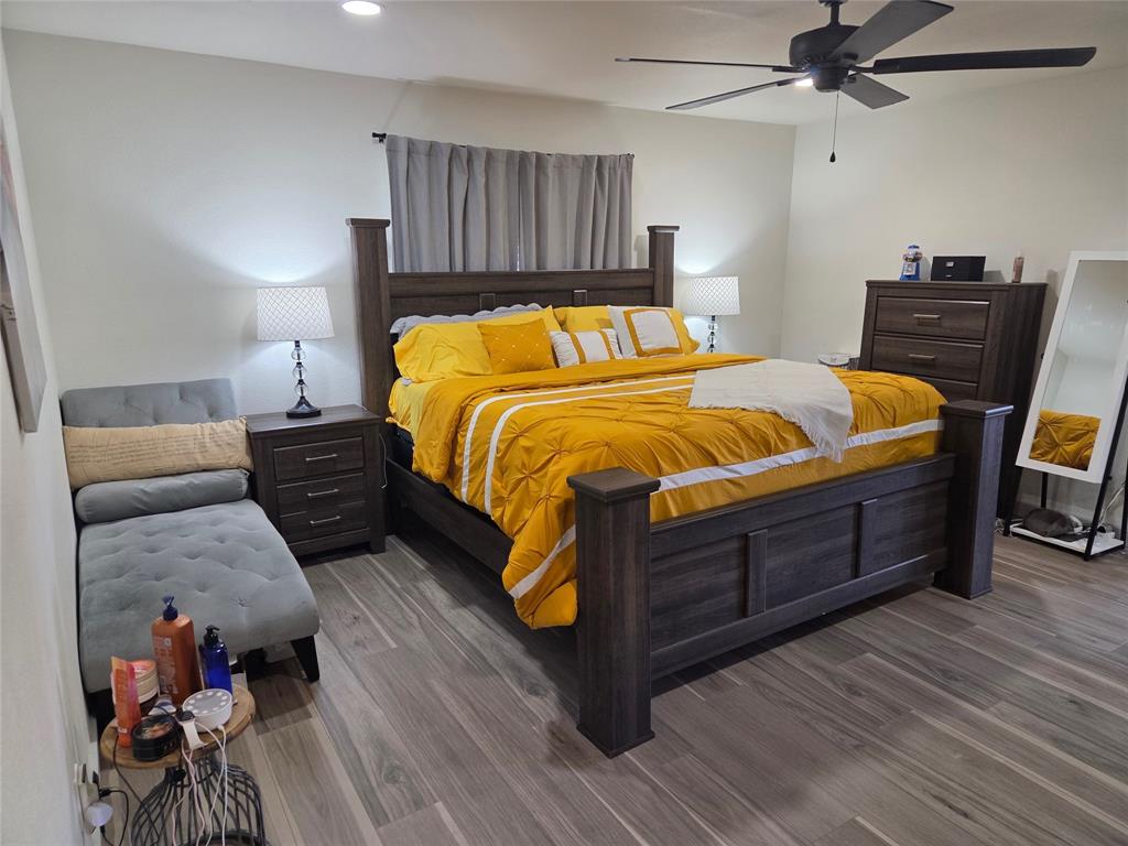 Crestwood Village 02 - Residential