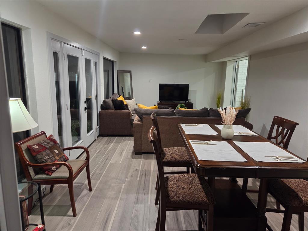 Crestwood Village 02 - Residential