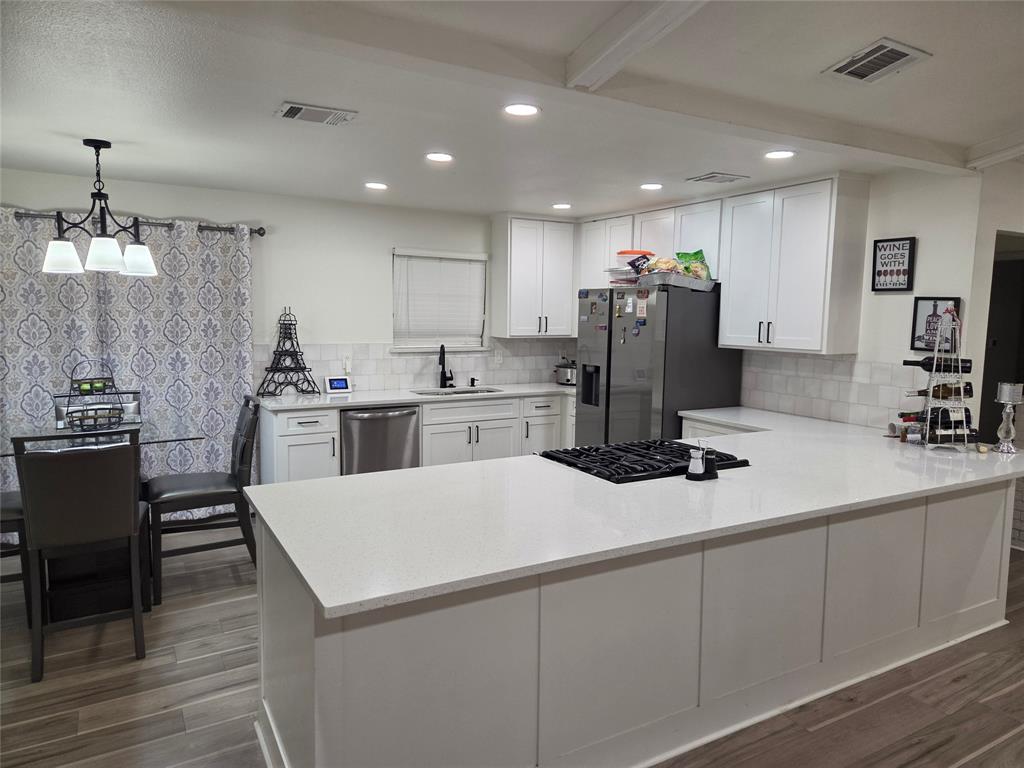 Crestwood Village 02 - Residential