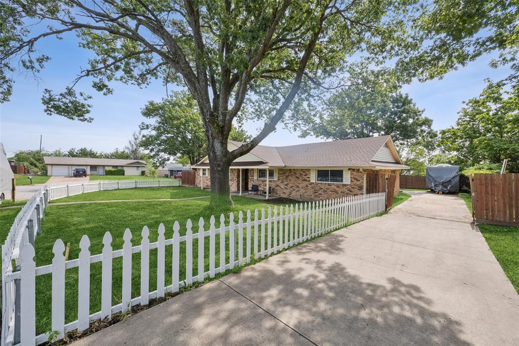1120 Reed Circle