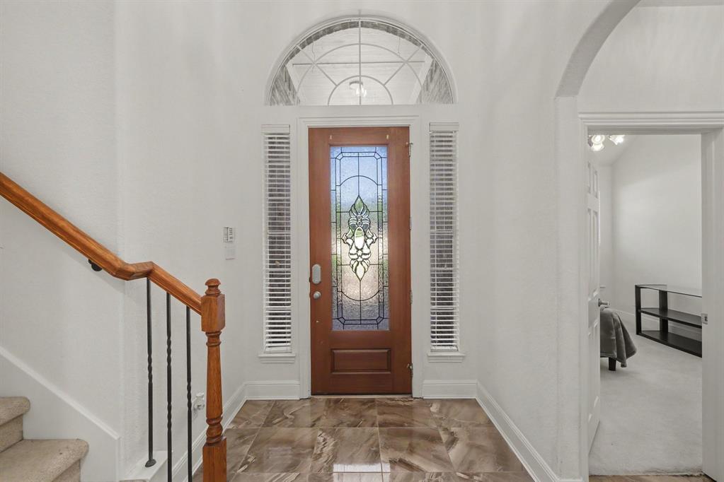 9895 Carriage Hill Lane