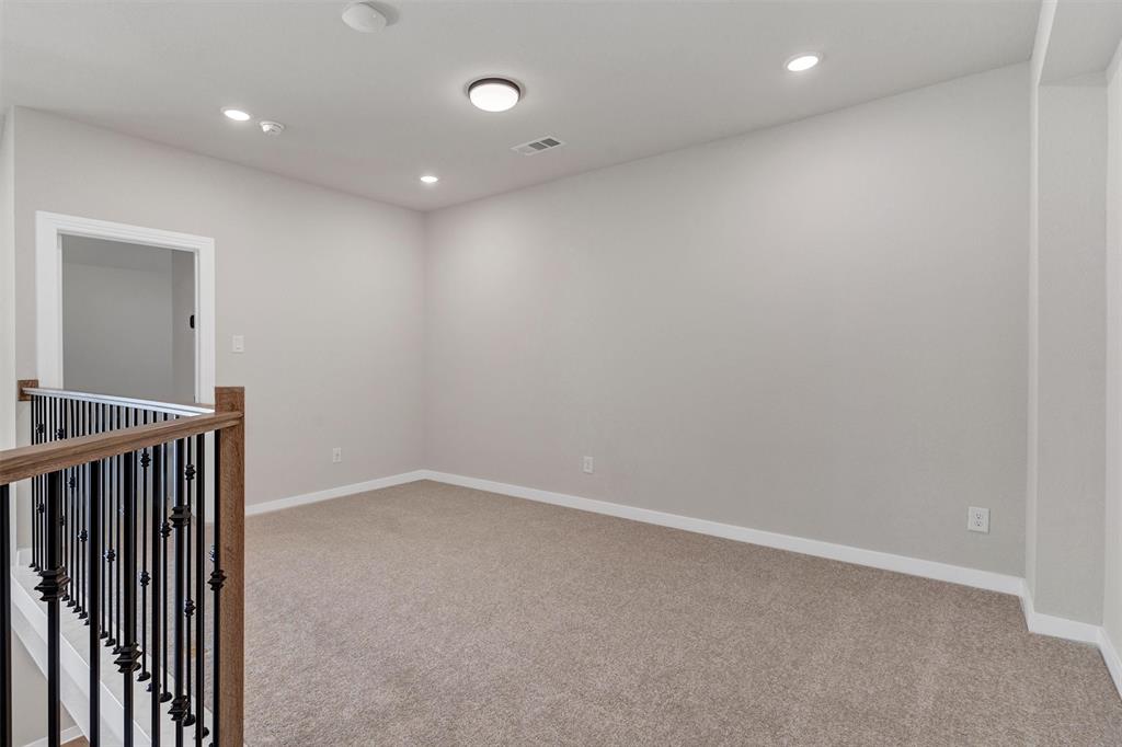 Fort Worth, Texas 76008, United States, 3 Bedrooms Bedrooms, ,3 BathroomsBathrooms,Residential,Active,92650