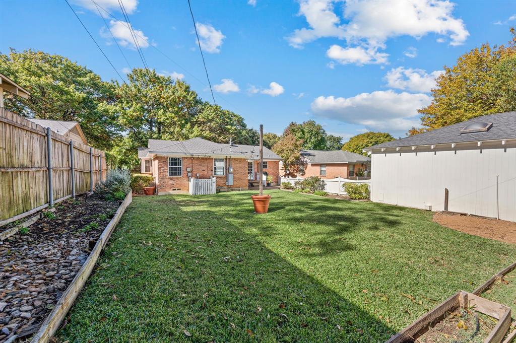 Lochwood - Residential