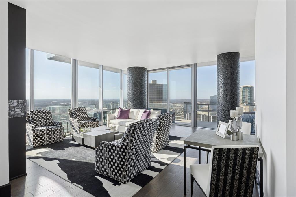 1301 Throckmorton Residences - Residential