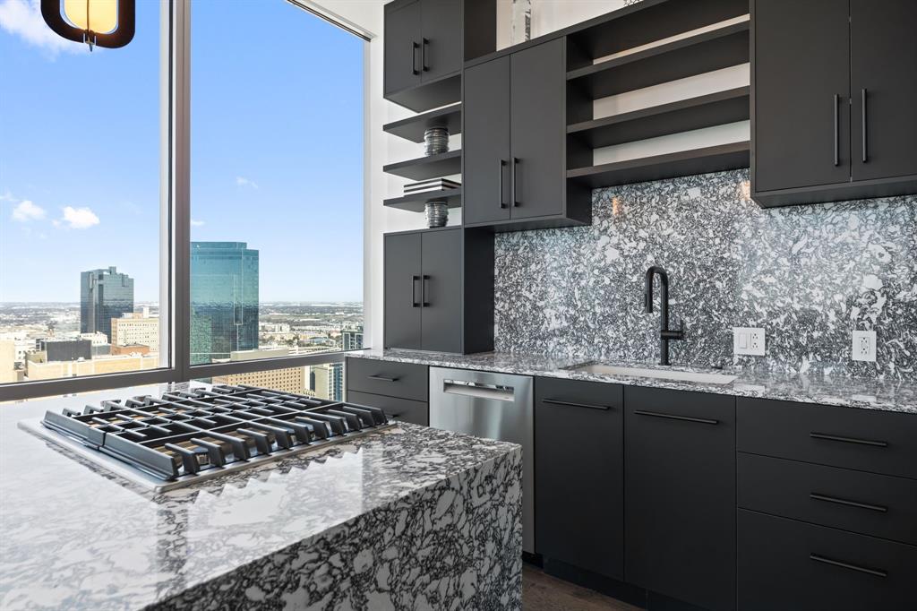 1301 Throckmorton Residences - Residential